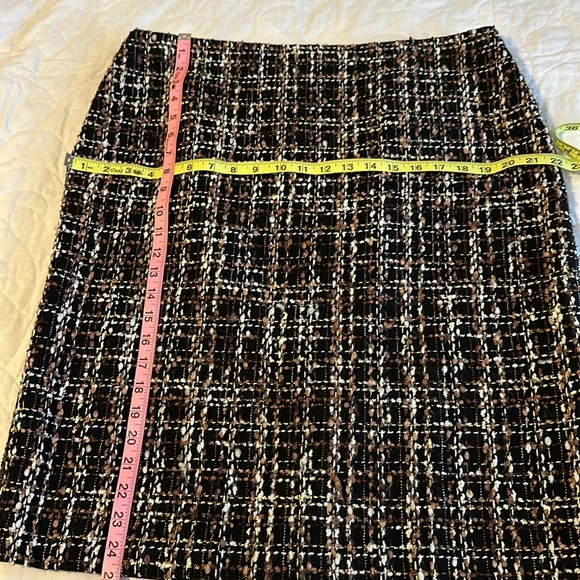 Talbots brown on black wool skirt - Picture 2 of 7
